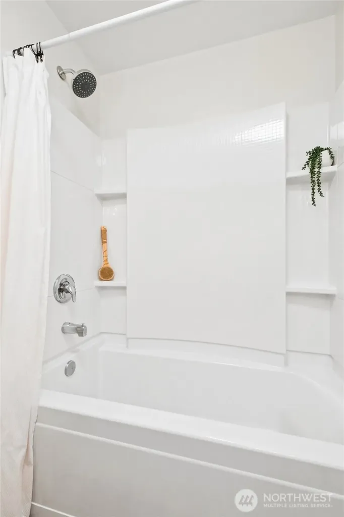 304 128th Avenue SE Bellevue WA 98005