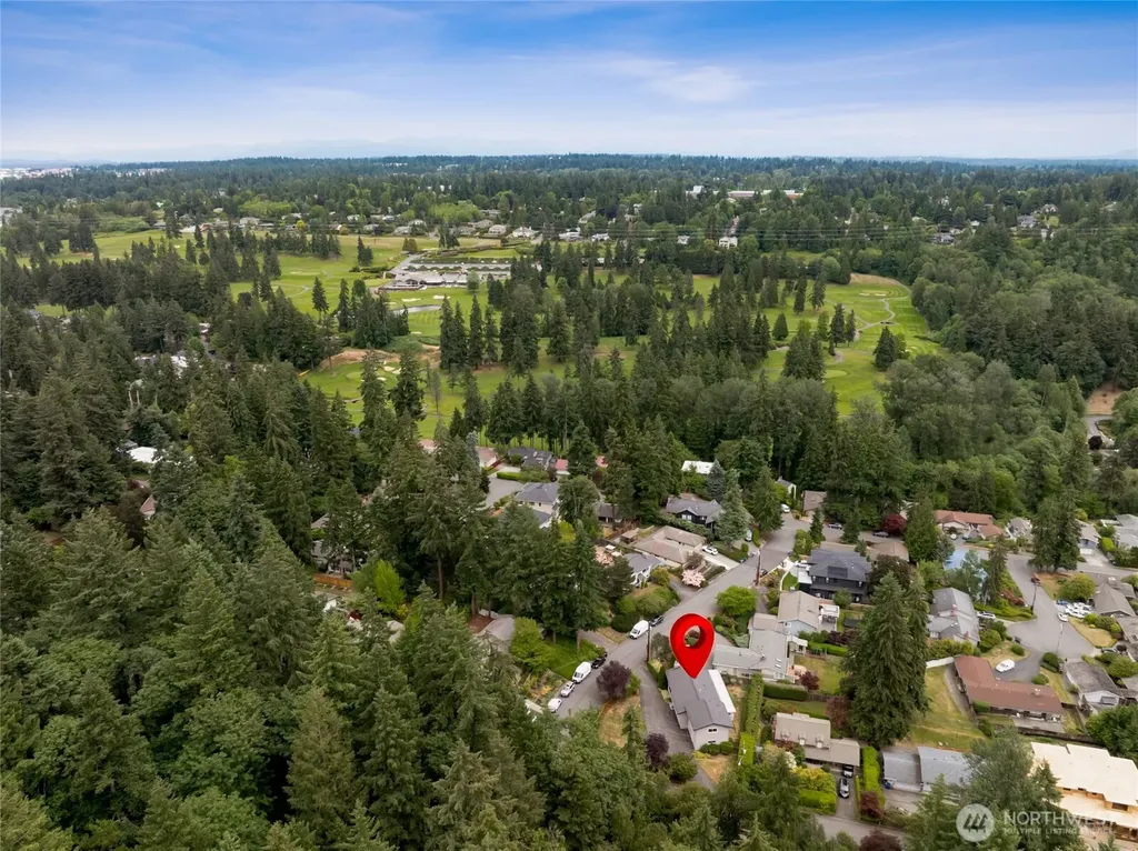 304 128th Avenue SE Bellevue WA 98005