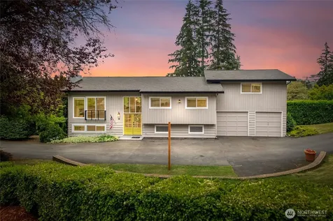 304 128th Avenue SE Bellevue WA 98005