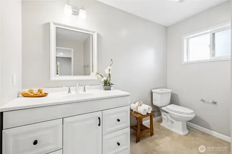 304 128th Avenue SE Bellevue WA 98005