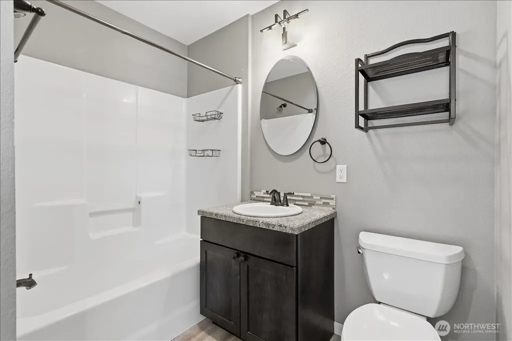 219 Washington Place Electric City WA 99123