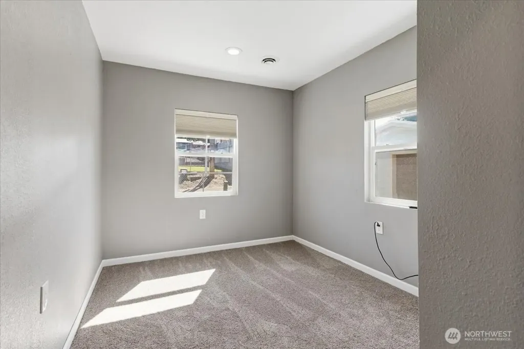 219 Washington Place Electric City WA 99123