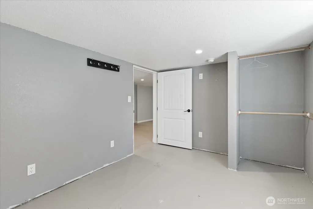 219 Washington Place Electric City WA 99123