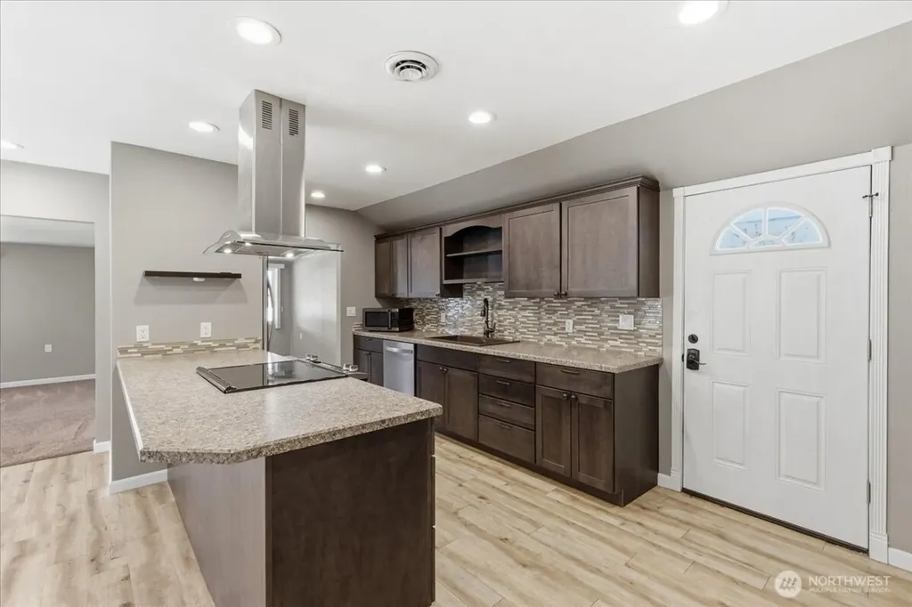 219 Washington Place Electric City WA 99123