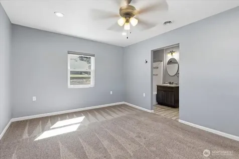 219 Washington Place Electric City WA 99123