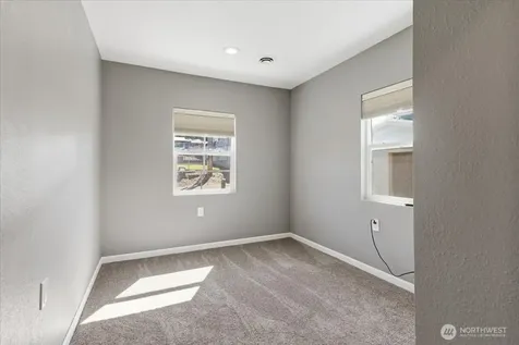 219 Washington Place Electric City WA 99123