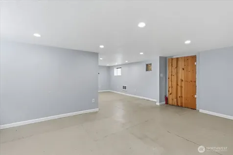 219 Washington Place Electric City WA 99123