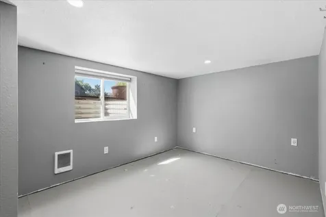 219 Washington Place Electric City WA 99123