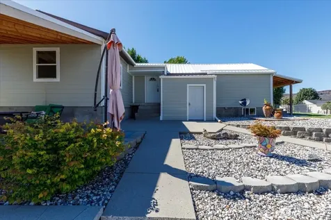 219 Washington Place Electric City WA 99123