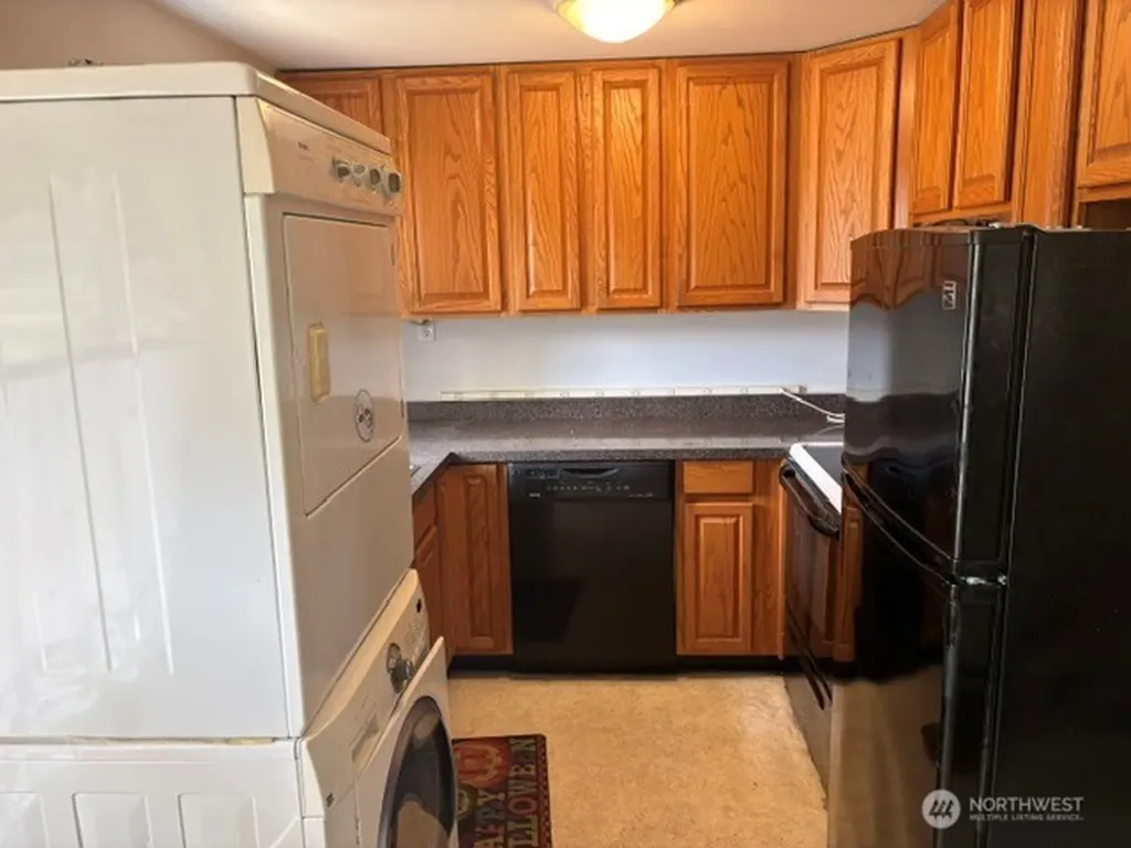 741 N 128th Street Seattle WA 98133
