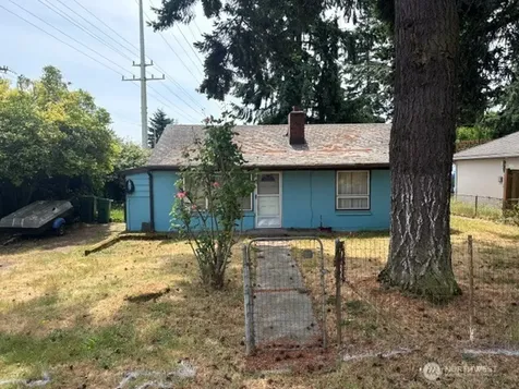 741 N 128th Street Seattle WA 98133