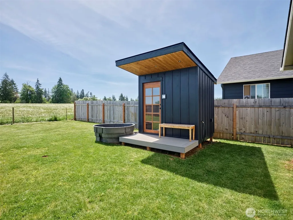 410 Cardinal Avenue Winlock WA 98596