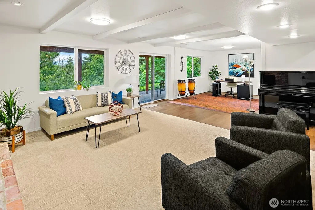 5300 235th Avenue SE Issaquah WA 98029