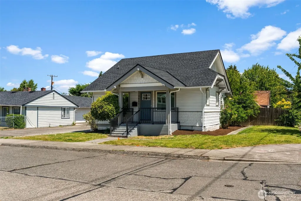 3857 S Park Avenue Tacoma WA 98418