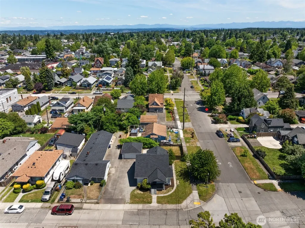 3857 S Park Avenue Tacoma WA 98418