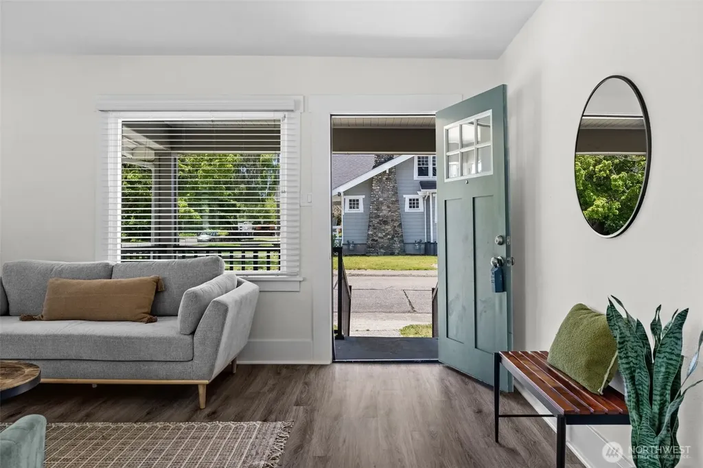 3857 S Park Avenue Tacoma WA 98418