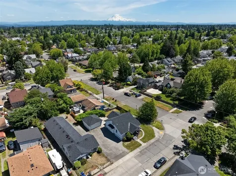 3857 S Park Avenue Tacoma WA 98418