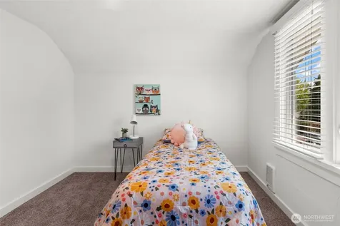 3857 S Park Avenue Tacoma WA 98418