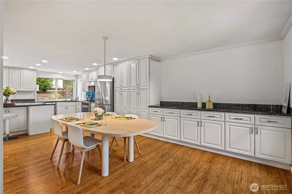 4649 189th Place SE Issaquah WA 98027