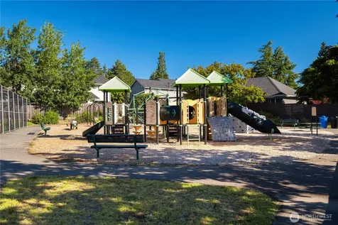 4649 189th Place SE Issaquah WA 98027