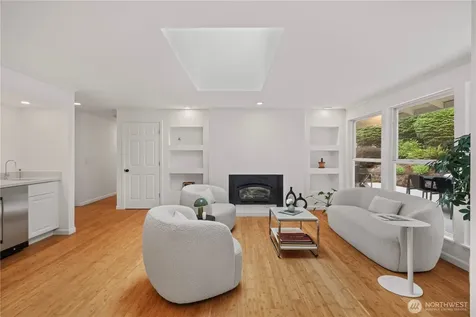 4649 189th Place SE Issaquah WA 98027