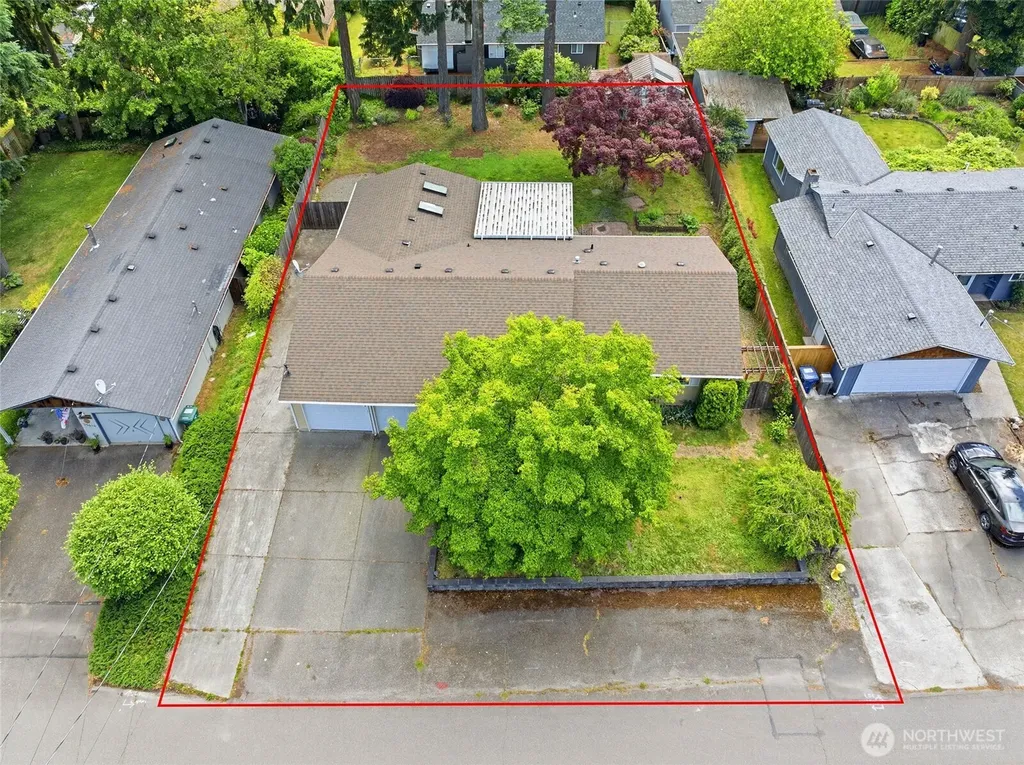 35626 13th Avenue SW Federal Way WA 98023