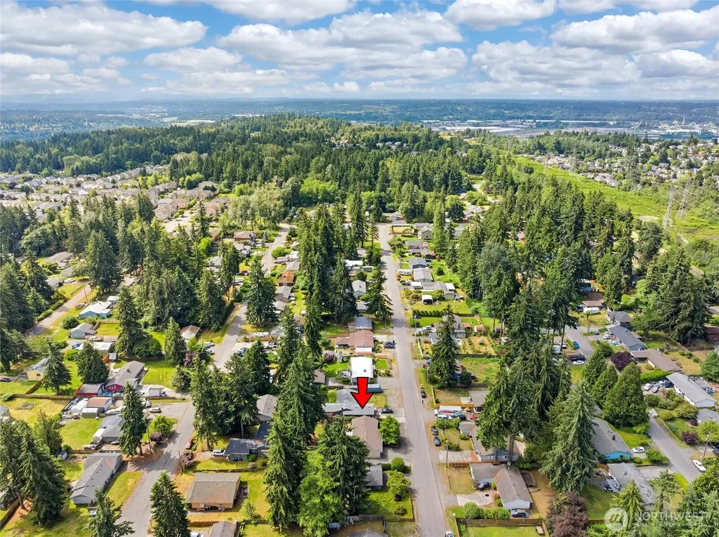 35626 13th Avenue SW Federal Way WA 98023