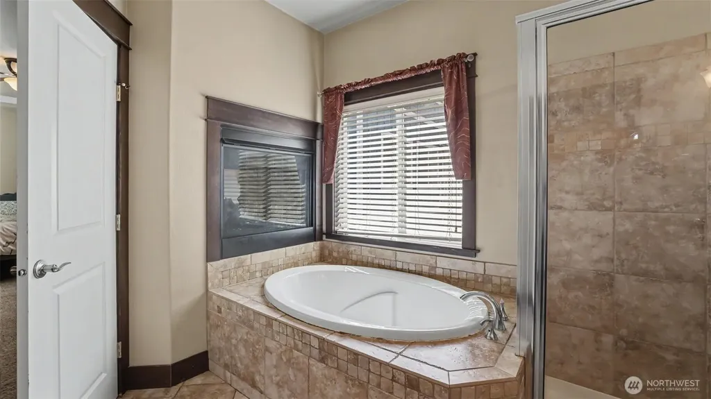 1357 Elma Place NE Renton WA 98059