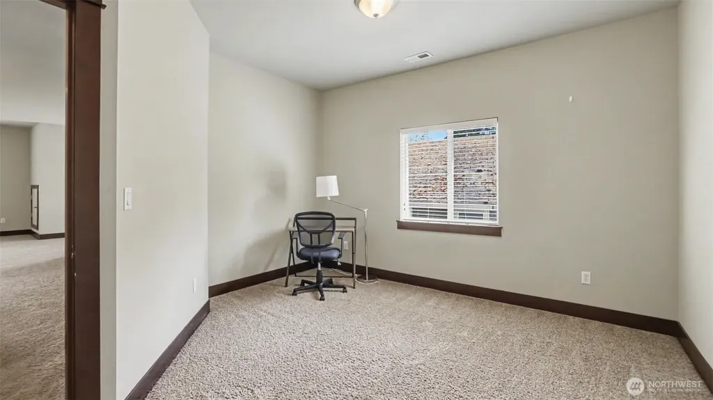1357 Elma Place NE Renton WA 98059
