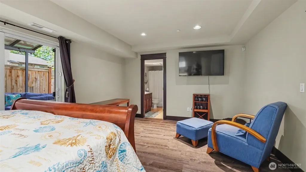 1357 Elma Place NE Renton WA 98059