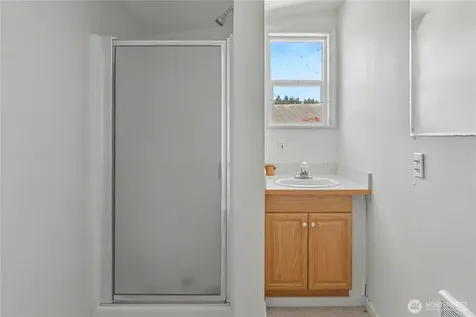60 Lake Drive N Amanda Park WA 98526