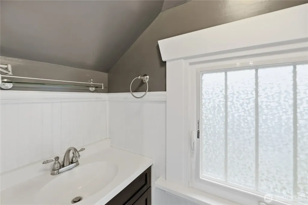 119 Main Street Renton WA 98057