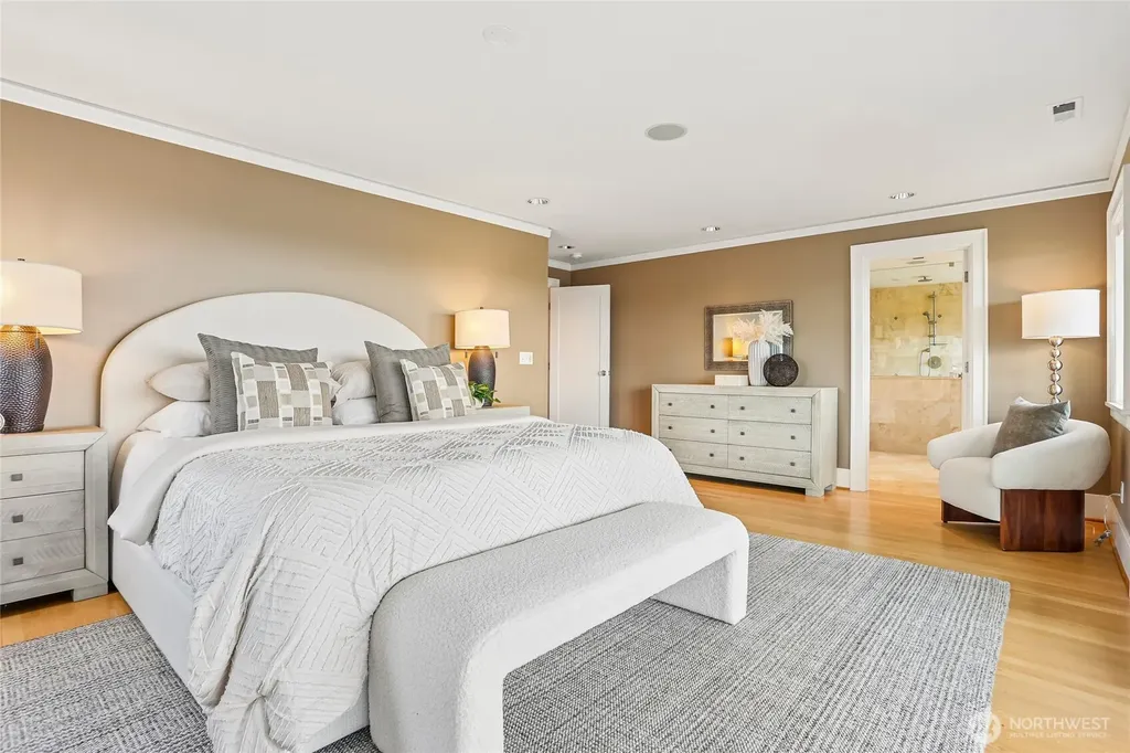 1616 Bigelow Avenue N Seattle WA 98109