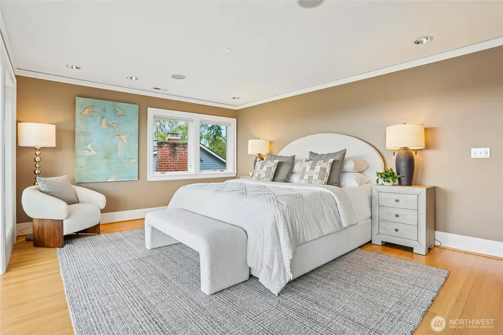 1616 Bigelow Avenue N Seattle WA 98109