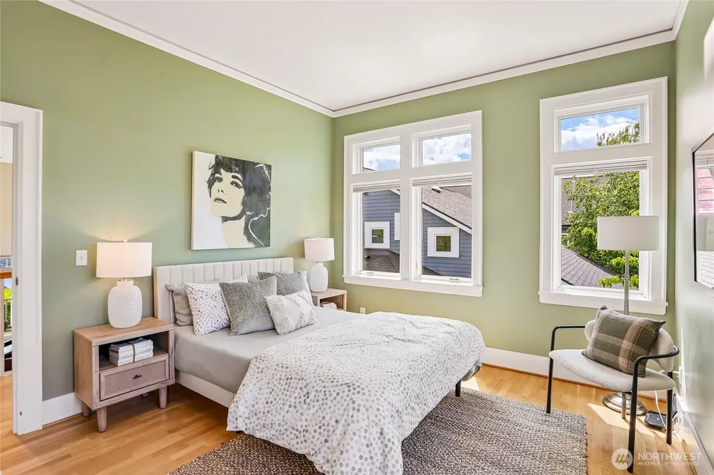 1616 Bigelow Avenue N Seattle WA 98109