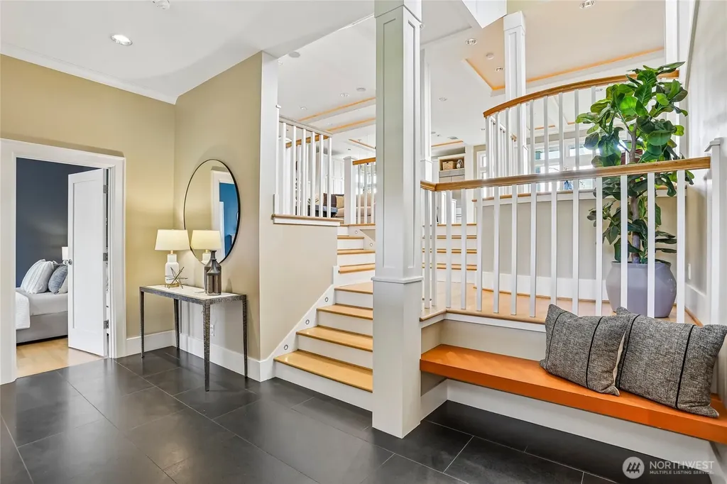 1616 Bigelow Avenue N Seattle WA 98109