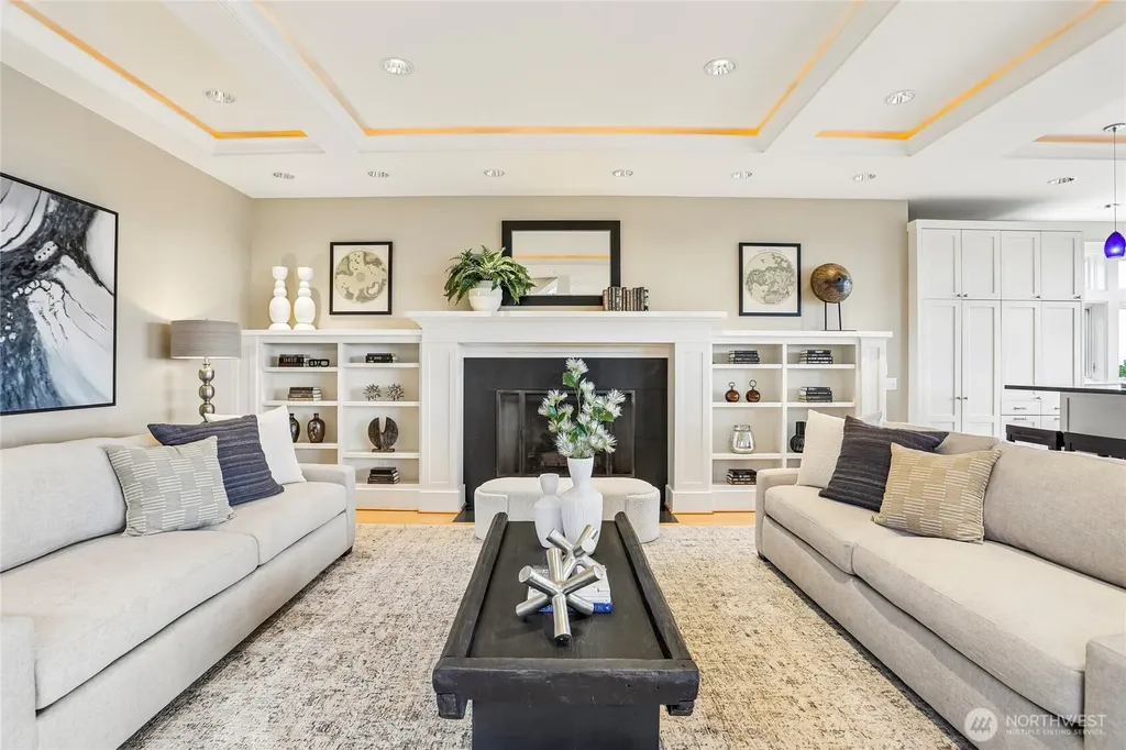 1616 Bigelow Avenue N Seattle WA 98109