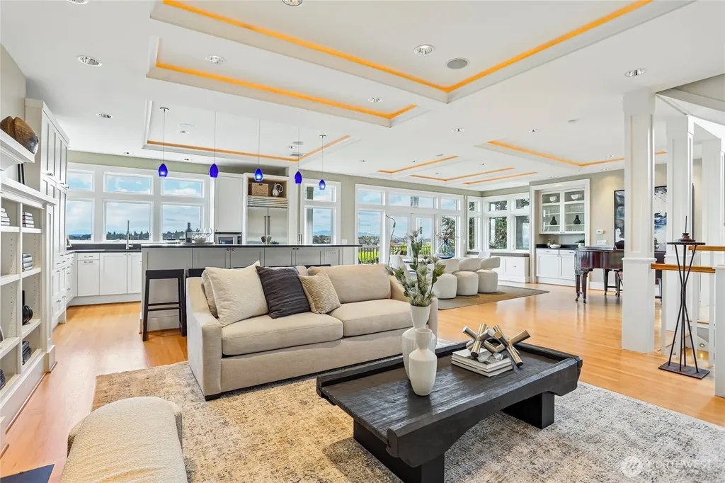 1616 Bigelow Avenue N Seattle WA 98109