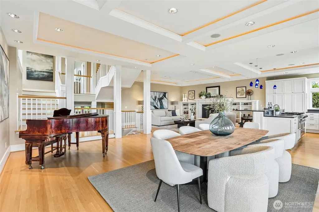 1616 Bigelow Avenue N Seattle WA 98109