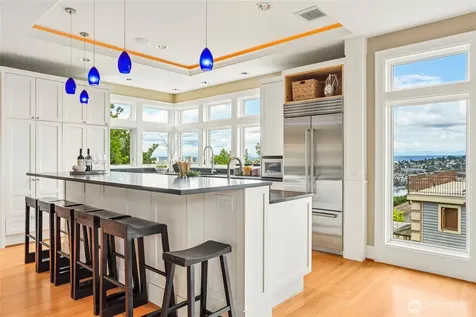 1616 Bigelow Avenue N Seattle WA 98109