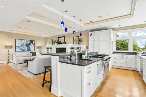 1616 Bigelow Avenue N Seattle WA 98109