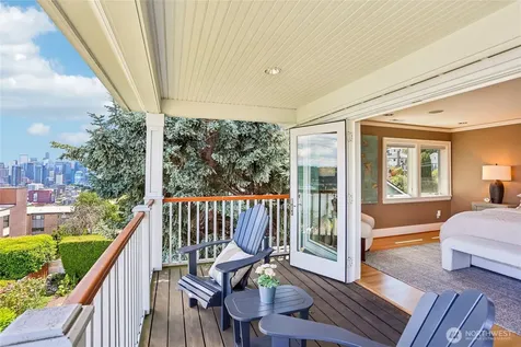 1616 Bigelow Avenue N Seattle WA 98109