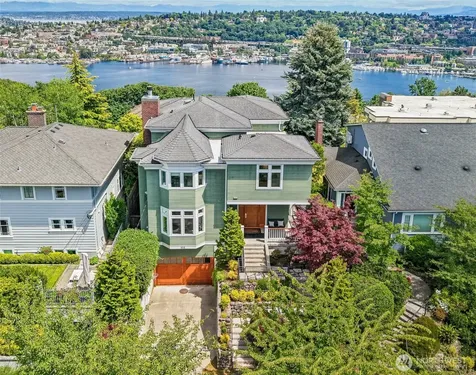 1616 Bigelow Avenue N Seattle WA 98109