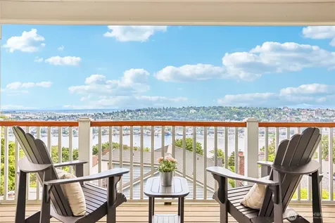 1616 Bigelow Avenue N Seattle WA 98109