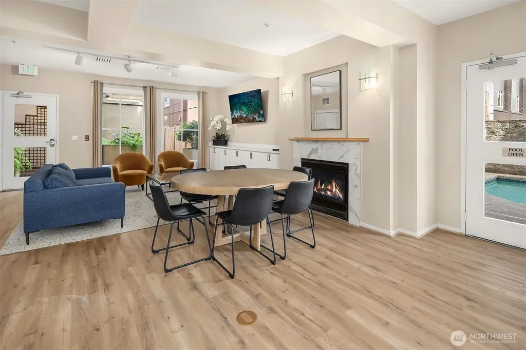 10042 Main Street Bellevue WA 98004