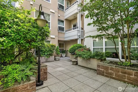 10042 Main Street Bellevue WA 98004