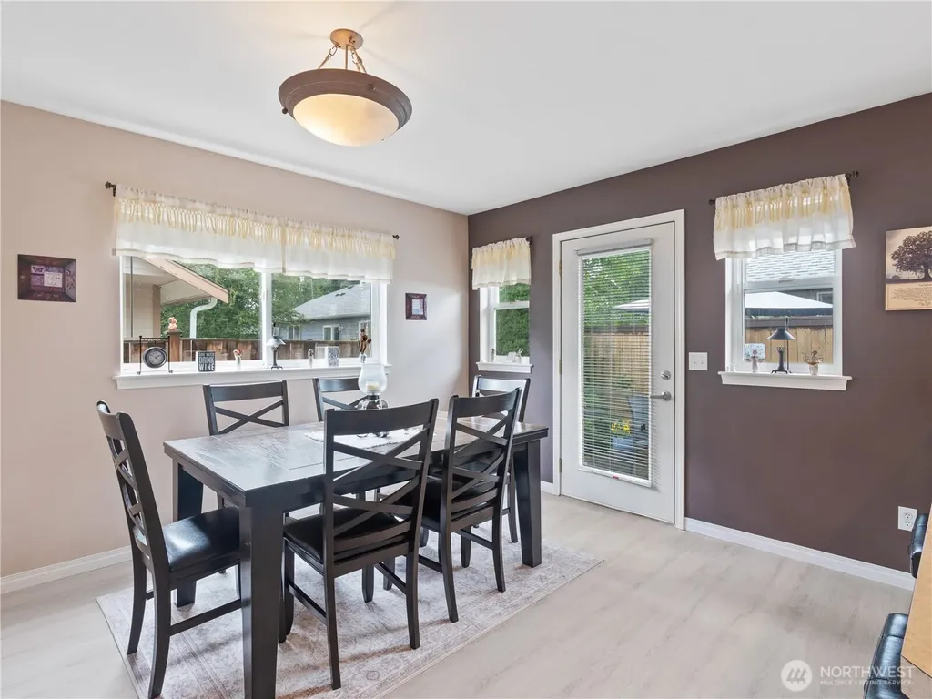 2003 Buttercup Drive Lynden WA 98264