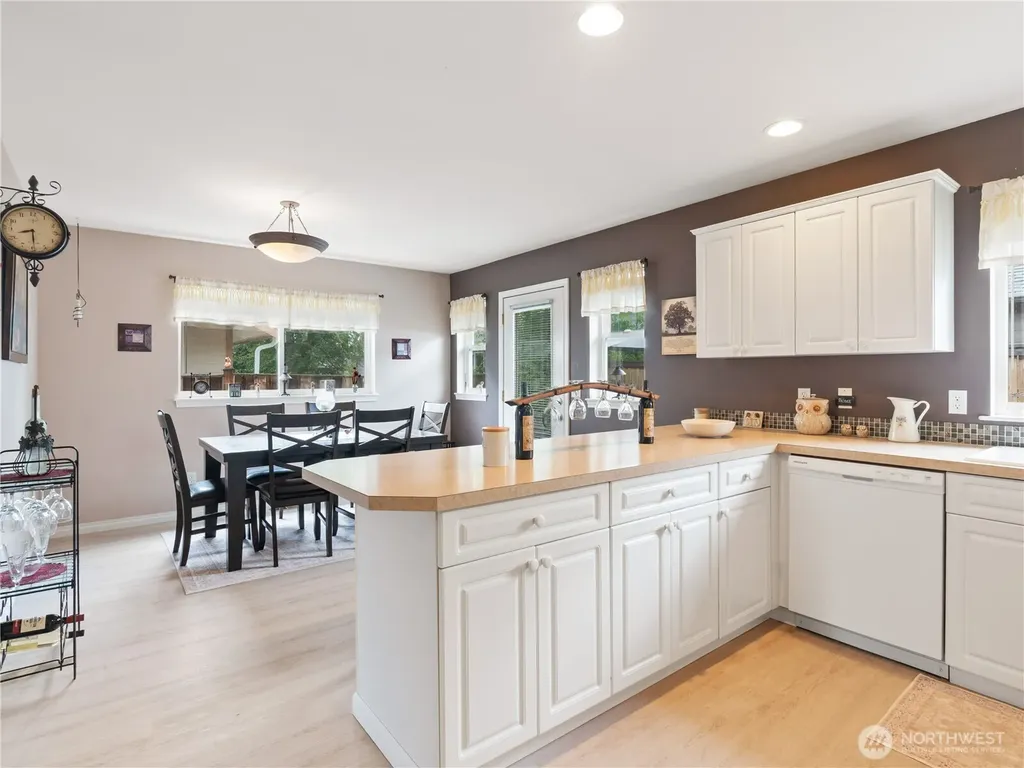2003 Buttercup Drive Lynden WA 98264