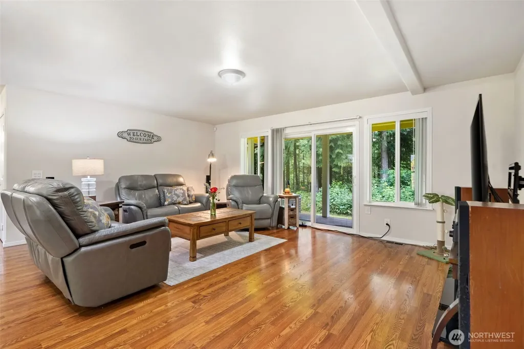 23978 Stottlemeyer Road NE Poulsbo WA 98370