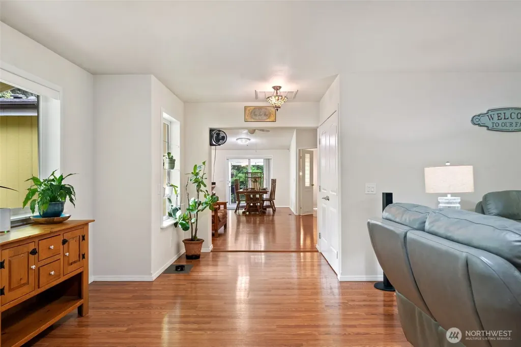 23978 Stottlemeyer Road NE Poulsbo WA 98370
